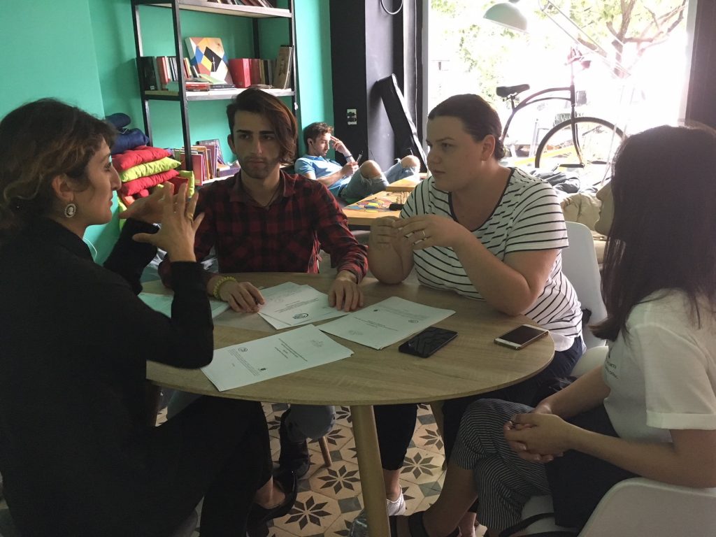 საინფორმაციო შეხვედრები ბათუმის 13 უბანში